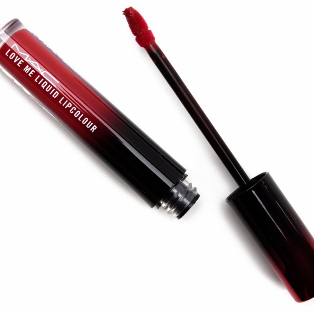 NIB MAC cosmetics love me liquid lip color red shade 495 adore me
